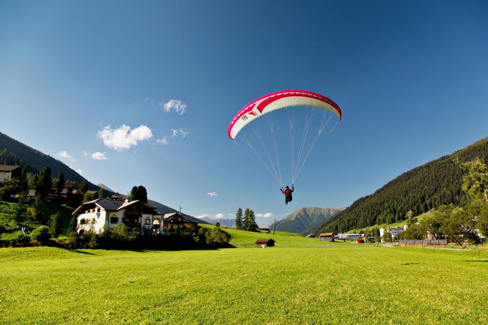 AMERON Davos Swiss Mountain Resort Exterior foto